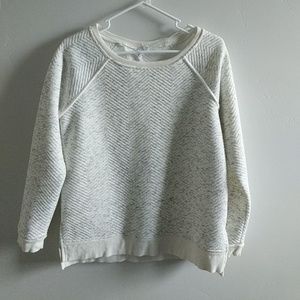 Quilted White Sweatshirt